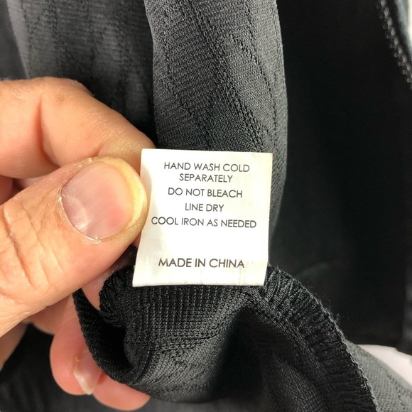 New quilted soft black lightweight vest - Picture 7 of 7